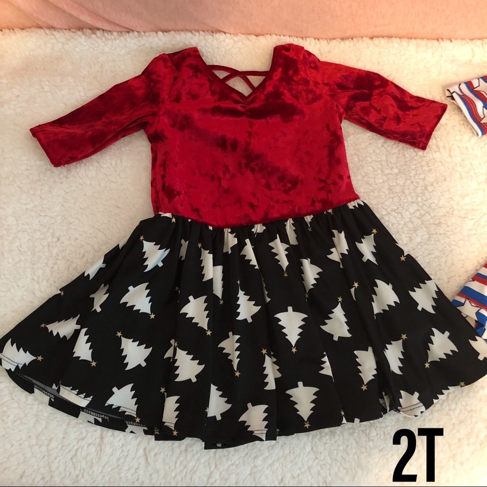 Dot Dot Smile Christmas Tree fancy dress